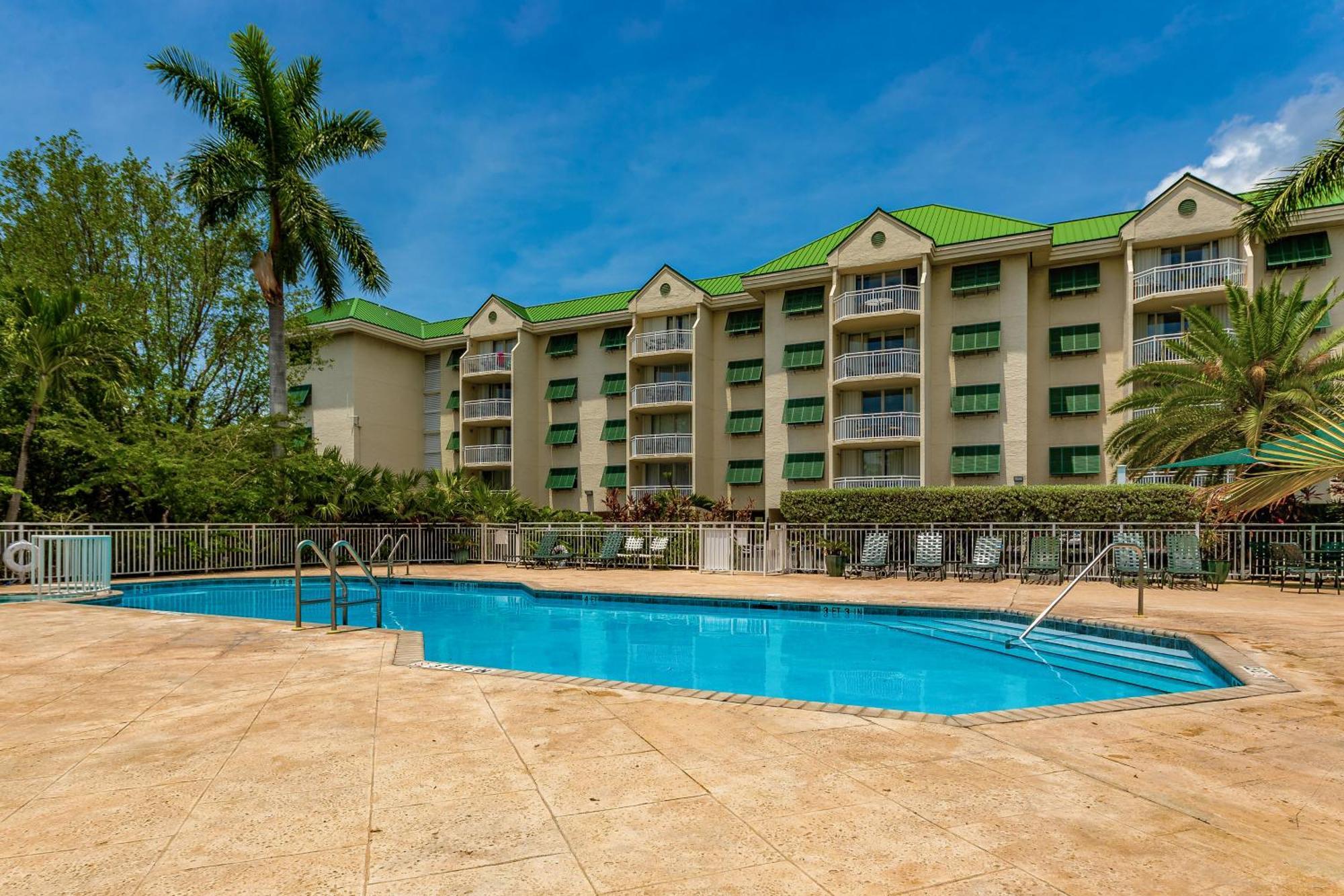 Sunrise Suites - Sea Breeze Suite 101 키웨스트 객실 사진