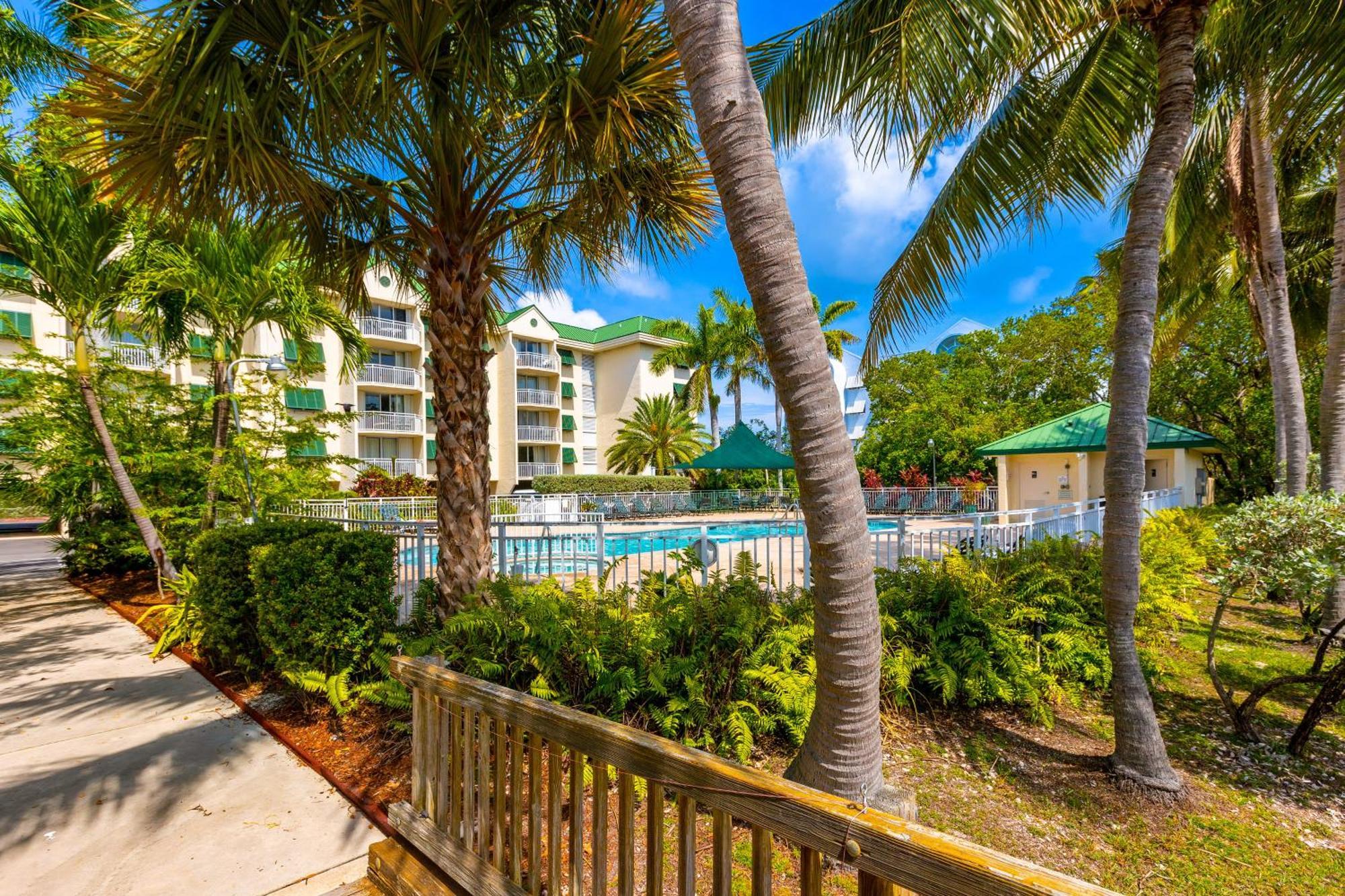 Sunrise Suites - Sea Breeze Suite 101 키웨스트 객실 사진